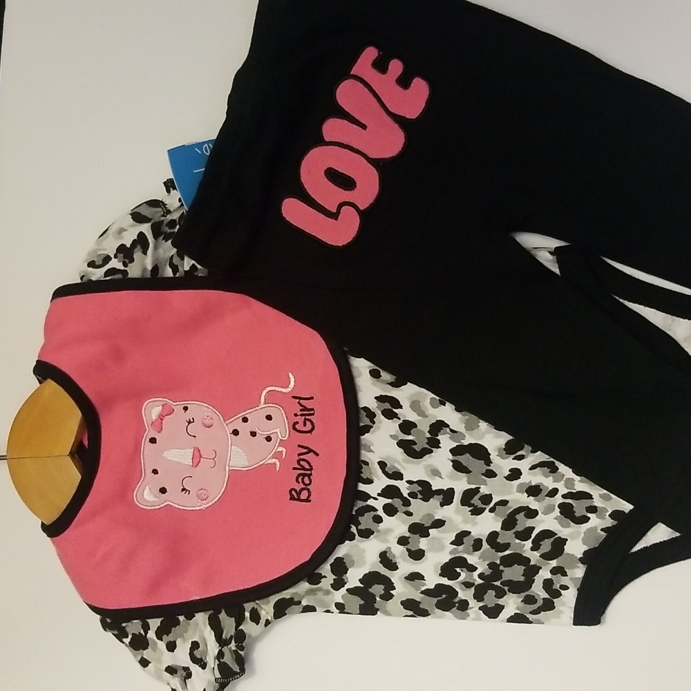 NWT 3PC SET 3-6M leopard